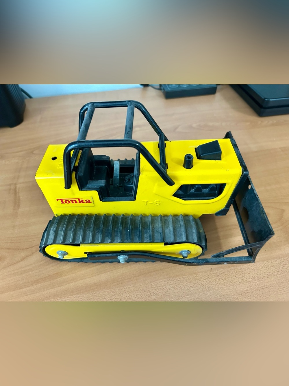 Vintage Tonka T-6 Yellow/black Toy Bulldozer